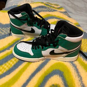 Air Jordan 1's Lucky Green Shoes